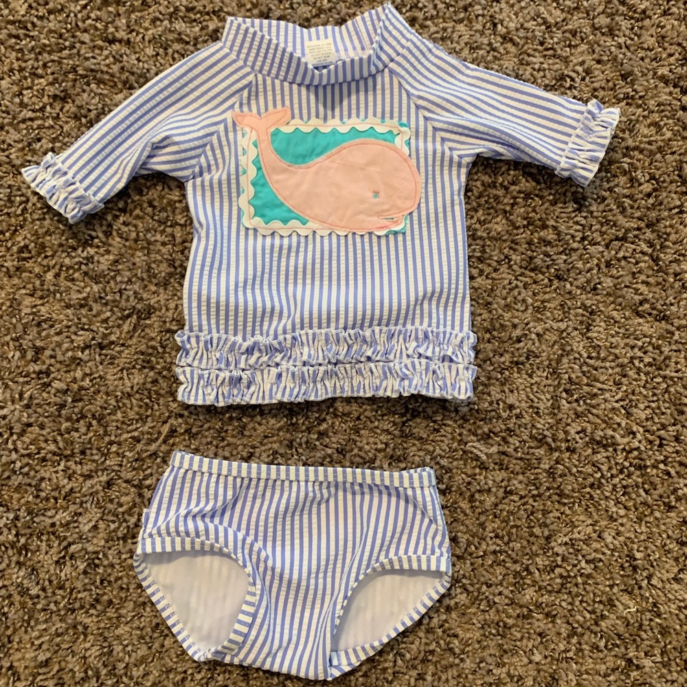Ruffle butts swim